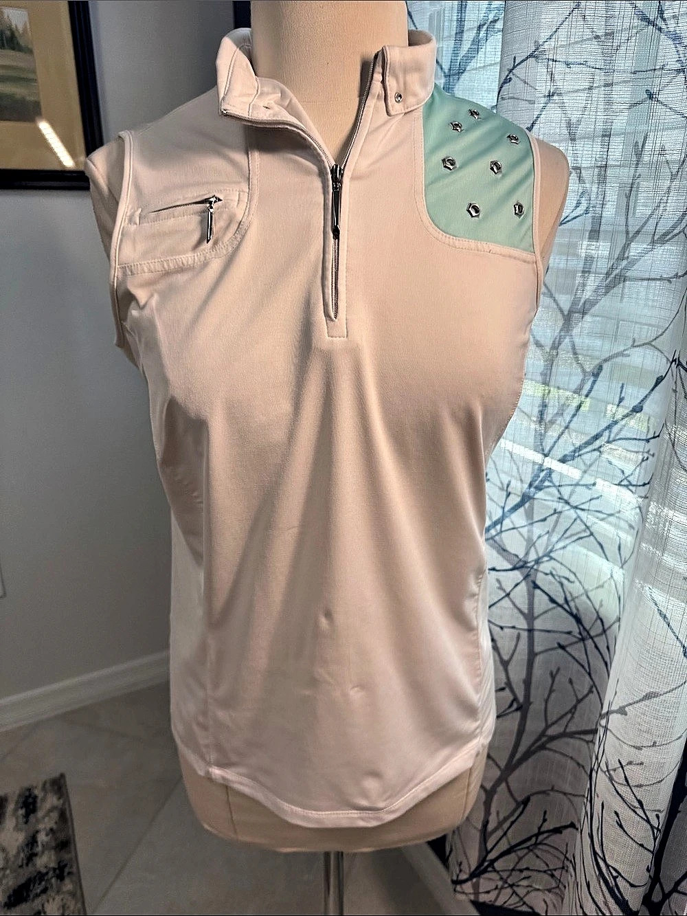 Jamie Sadock Sleeveless Golf Top in white & Green Like New
